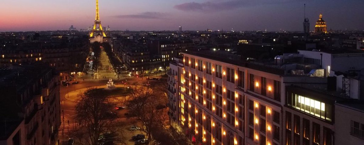 Hilton Sax Paris : Une adresse d'exception face à la Tour Eiffel
